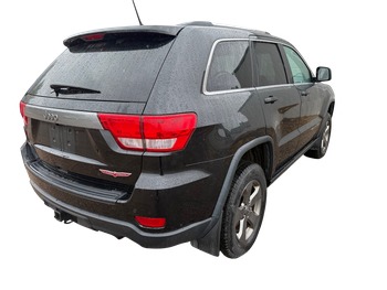 2013 jeep grand-cherokee laredo-4wd with 134157 miles for sale near elk-river, minnesota 106371_05_pass_rear_corner.jpg
