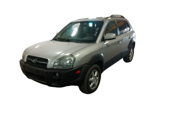 2005 hyundai tucson gls-2.7-4wd with 199158 miles for sale near elk-river, minnesota 106395_01_driver_front_corner.jpg