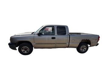 2003 chevrolet silverado-1500 ext.-cab-short-bed-4wd with 150423 miles for sale near elk-river, minnesota 106493_02_driver_side.jpg