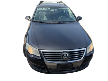 2008 volkswagen passat-wagon komfort with 170711 miles for sale near elk-river, minnesota 106509_08_front_end.jpg