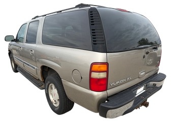 2002 gmc yukon-xl 1500-4wd with 148627 miles for sale near elk-river, minnesota 106511_03_rear_driver_corner.jpg