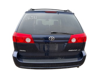 2006 toyota sienna le-7-passenger with 96729 miles for sale near Elk River, Minnesota 106581_04_rear_end.jpg