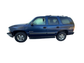 2003 chevrolet tahoe 4wd with 168168 miles for sale near Elk River, Minnesota 106589_02_driver_side.jpg