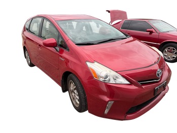 2014 toyota prius-v three with 202610 miles for sale near Elk River, Minnesota 106593_07_pass_front_corner.jpg