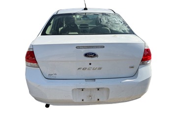 2008 ford focus ses-sedan with 288350 miles for sale near Elk River, Minnesota 106610_04_rear_end.jpg
