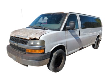 2008 chevrolet express ls-3500-extended with 167680 miles for sale near Elk River, Minnesota 106615_01_driver_front_corner.jpg