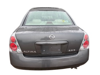 2005 nissan altima 2.5 with 177729 miles for sale near Elk River, Minnesota 106623_04_rear_end.jpg