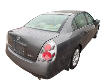 2005 nissan altima 2.5 with 177729 miles for sale near Elk River, Minnesota 106623_05_pass_rear_corner.jpg