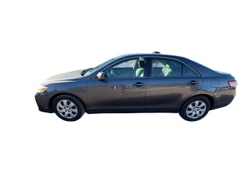 2011 toyota camry base-6-spd-at with 219492 miles for sale near Elk River, Minnesota 106639_02_driver_side.jpg