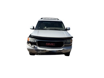 2002 gmc yukon 4wd with 268752 miles for sale near Elk River, Minnesota 106679_08_front_end.jpg