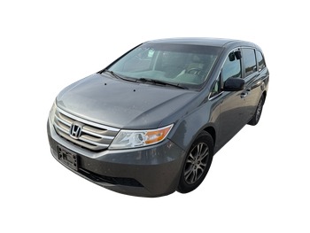 2013 honda odyssey ex with 213288 miles for sale near Elk River, Minnesota 106722_01_driver_front_corner.jpg