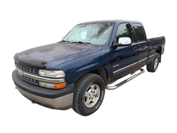 2001 chevrolet silverado-1500 ext.-cab-short-bed-4wd with 199070 miles for sale near Elk River, Minnesota 106784_01_driver_front_corner.jpg