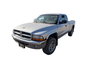 2004 dodge dakota slt-club-cab-4wd with 144071 miles for sale near Elk River, Minnesota 106853_01_driver_front_corner.jpg