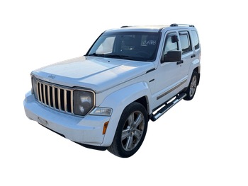 2012 jeep liberty limited-jet-4wd with 196754 miles for sale near Elk River, Minnesota 106888_01_driver_front_corner.jpg