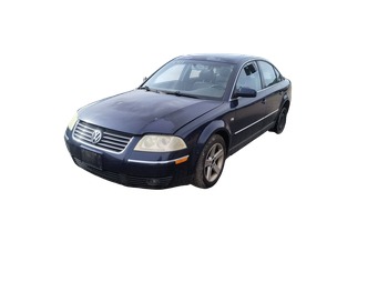 2004 volkswagen passat glx with 175185 miles for sale near Elk River, Minnesota 106971_01_driver_front_corner.jpg